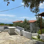 Valmas Village Apartment